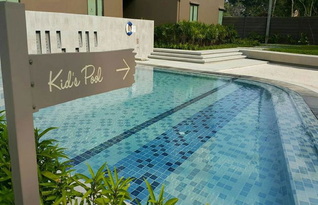 Rain by Lazy Sea Beach House - Foto 10