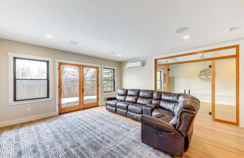 Mountain-View Home in Stoneham with Hot Yoga Studio! - Foto 32