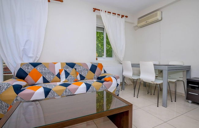 Cozy 'koukou' Discrete Apartment in Orestiada - Foto 10