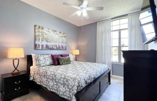 Lovely 4 Bed 3 Bath Pool Home With Spa-5330cvl 4 Bedroom Home by RedAwning - Foto 45