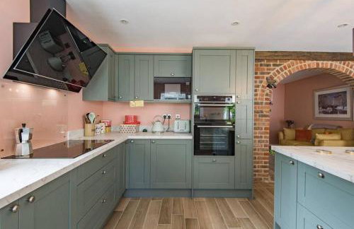 Sycamores - Fabulous family home with huge garden - Foto 4