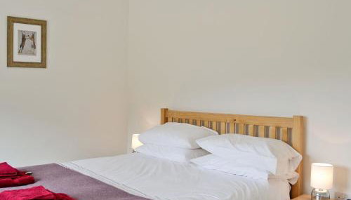 Corrie Massan - Photo 5