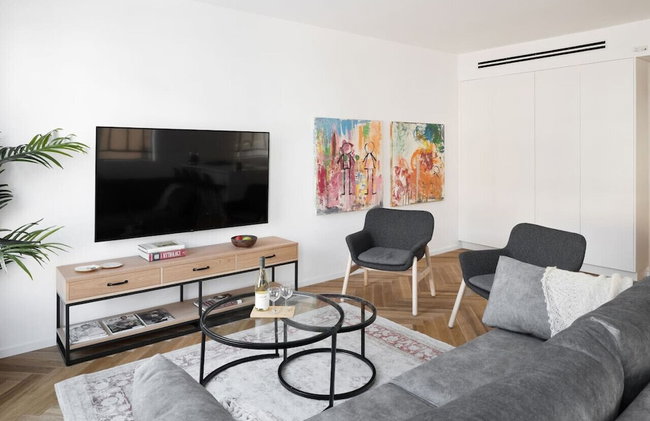 Spacious & Modern 3BD Apartment 2-min From Beach - Foto 19