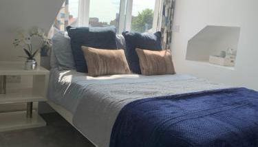 Cosy Studio Apartment in Leigh-on-Sea, Close to Bell Wharf Beach & Adventure Island - Foto 2