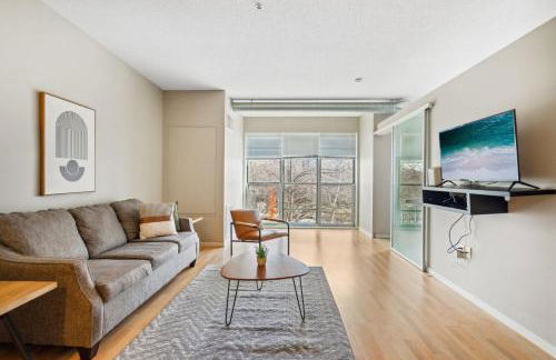 CozySuites Mill District with pool, gym #08 - Foto 1