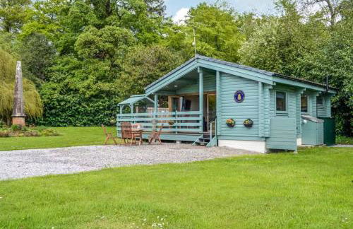 Rustic Secluded Hidden Gem At Rockhall - Photo 1