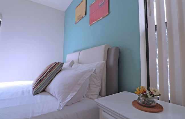 LAs Premier Apartments - Photo 6