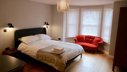 Stylish Studio Apartment, ensuite, kitchenette - Foto 1