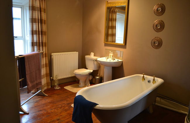 Skryne Castle Built in 1142 - Photo 19