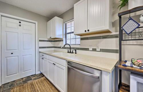 Cozy Beaver Lake Cabin with Waterfront View and Kayaks - Foto 9