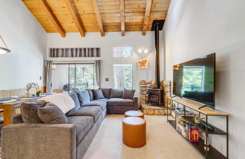 Steps to Lake Scenic Carnelian Bay Retreat - Foto 3