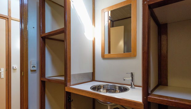 Boat in Leiden Near City Center & Museums - Foto 4, Quarto