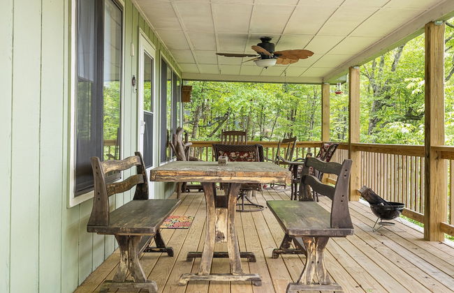 Ash Vale by Avantstay Spacious Deck w Views Ping Pong Table - Foto 2