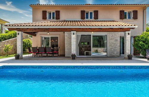 Villa Natasha - charming Istrian villa with private heated pool - Foto 3