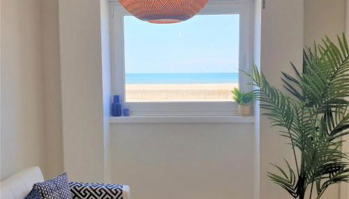 The Shore @ Atlantic Beach - Waterfront Beach House, Tiny Pool, Terrasse - Foto 3