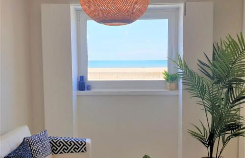 The Shore @ Atlantic Beach - Waterfront Beach House, Tiny Pool, Terrasse - Foto 3