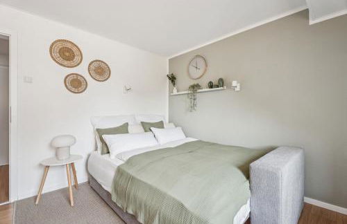 Deluxe! 15min Messe & Uniklinik, Arbeitsplatz, Boxspring - Foto 7