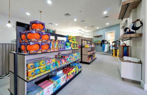 The Perch-2 Miles from Disney, Movie Theatre & Water Park - Foto 51