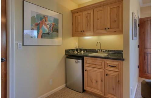 Bristol By the Sea-Spring Special - Foto 29