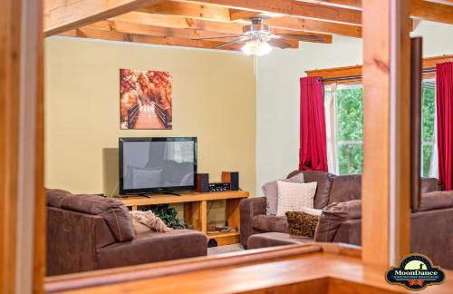 A Woodland Castle - Foto 18