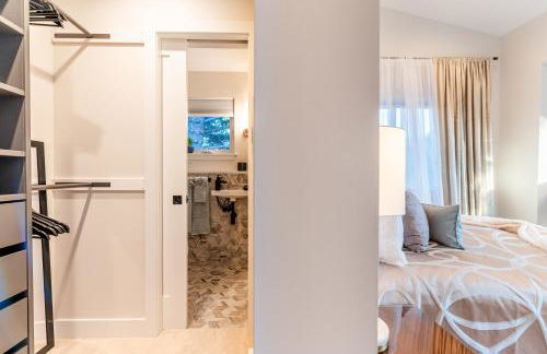 30-Day Minimum Boulder Bright & Modern Private 1BR 2BA ADU - Photo 18