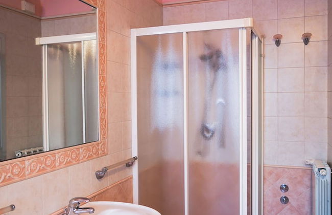 Angelica Home - Photo 34