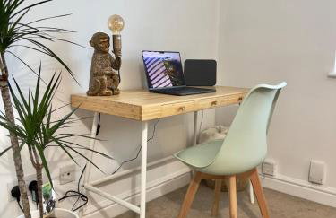 Long Stay Basildon Essex Business Contractors - Foto 12