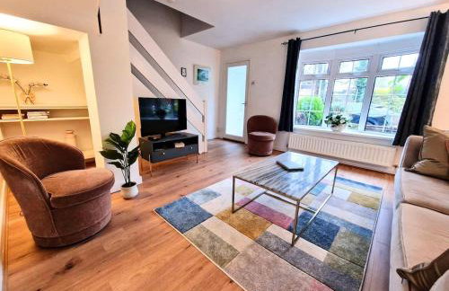 Central modern home with parking - Foto 9