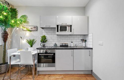 Boho Jungle - Luxury 1bed Apt- Long stay Discounts - Foto 8