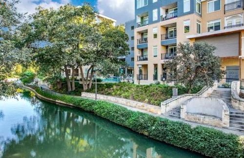 Fiesta San Antonio | On Riverwalk | Infinity Pool - Foto 16