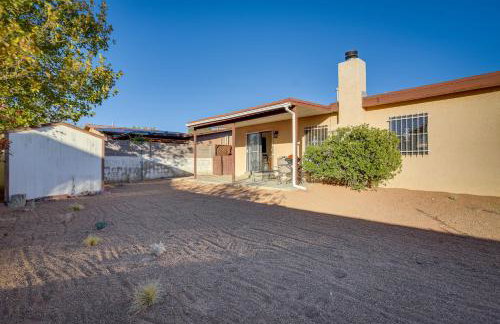 Adobe Home in Albuquerque with Covered Patio - Photo 2
