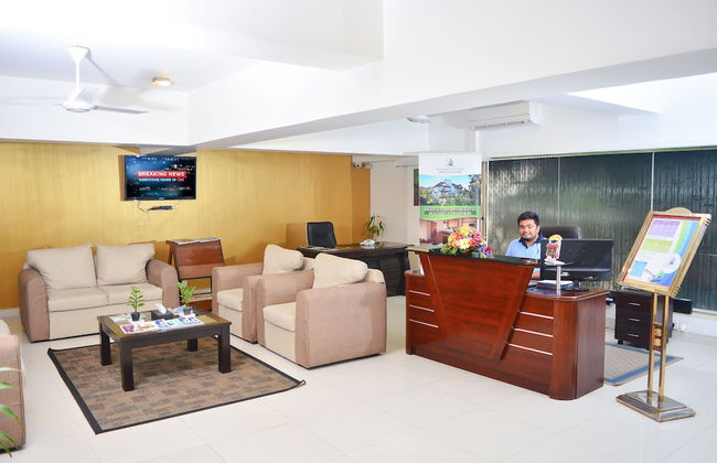 Unique Towers Luxury Boutique Suites - Photo 3