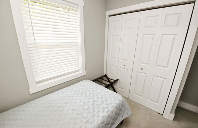 3 Blocks to Notre Dame EV Charger 1707 - Foto 19