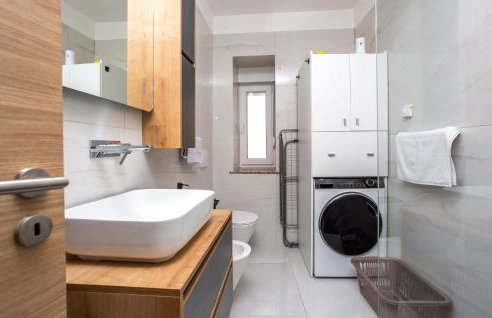 Gorgeous Apartment In Rijeka With Wifi - Foto 18