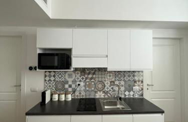 The Small White House In Milan - Foto 3