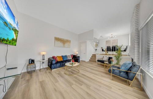 Oneluxstay 3BR Home Near the Beach - Foto 61