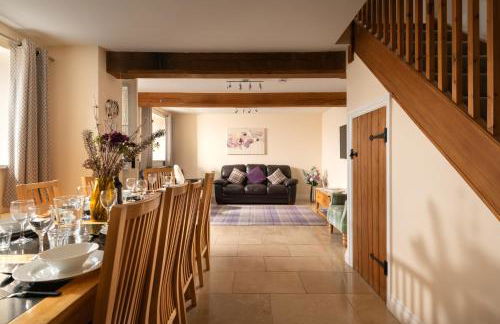 Webbington Farm Holiday Cottages - Foto 60