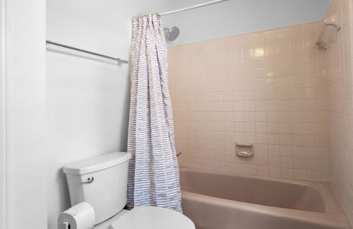 Echo Point - Pet-Friendly! Cozy Cabin Located Near Duncan Bridge Marina! - Foto 12