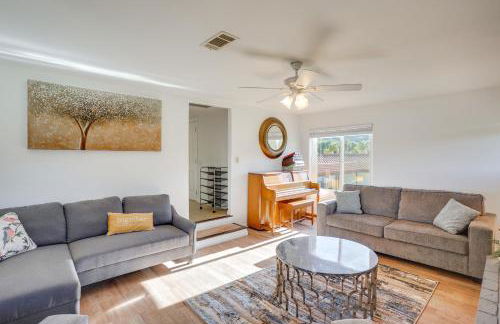 Waterfront Getaway on Lake Elsinore with Swim Spa - Foto 7