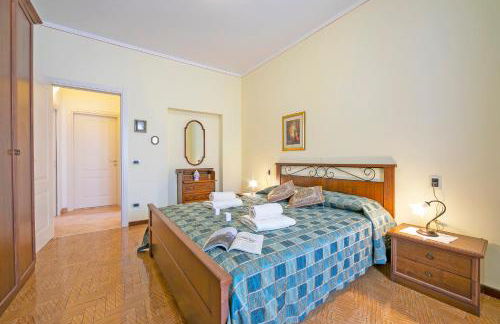 Angela -Terrace & beautiful View lake - Happy Rentals - Foto 13