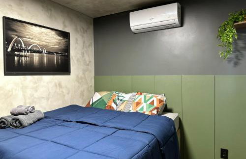 Apê térreo sem escada com Ar Cond, WiFi e banheira! - Foto 2