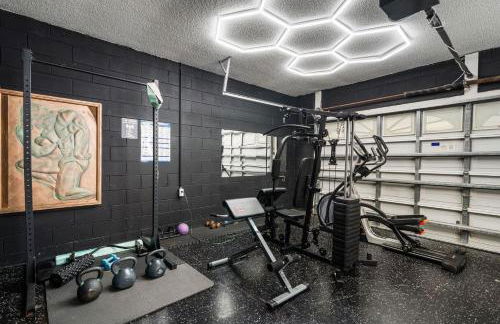 Beautiful 5BR 4 baths Themed home near Disney and Universal, Private Pool, Gameroom, baby Crib and more - Foto 32