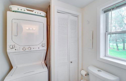 Hike, Sip and Explore Charming Waterford Cottage! - Foto 18