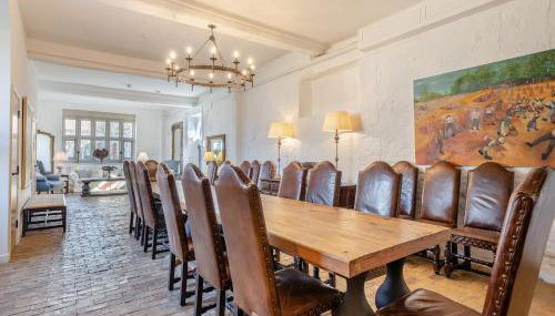 Oxnead Hall - Photo 2