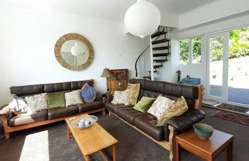 Peaceful and Stunning Waterside Location - Foto 17