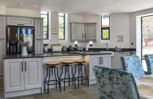 St Mildred's Church - Foto 6