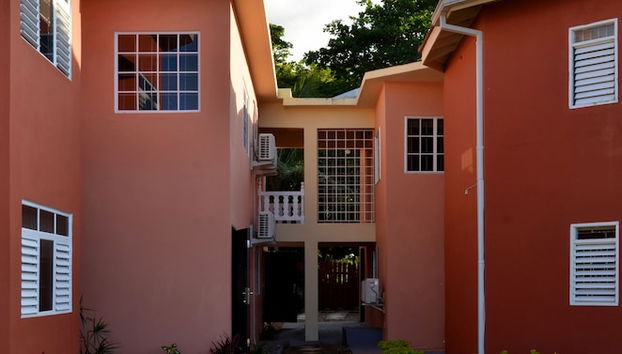 Runaway Shores - Photo 5, Interior detail