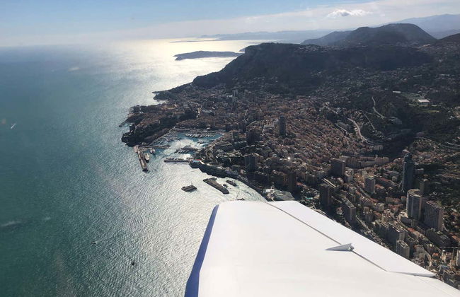 Passeio privado de monomotor saindo de Cannes - Foto 6