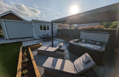 Hoot Hollow - Hot Tub Hideaway - Foto 1