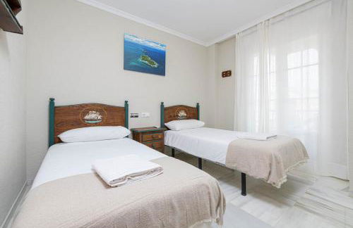 WintowinRentals Seafront Apartment with Spectacular Views - Photo 5